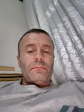muscularsexy live cam on StripChat