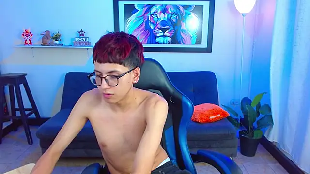 alexcum_18 (M twink) - Cumshow Public 🥒💦