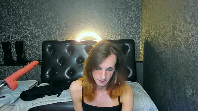 Anjela_Botton live cam on StripChat