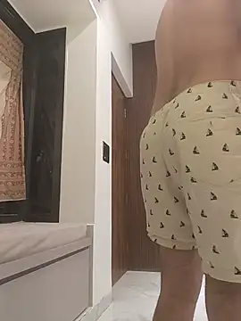 DelhiDick69 live sex cam