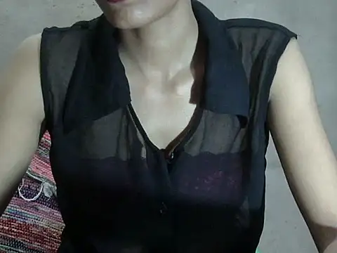 Thirsty_Moni