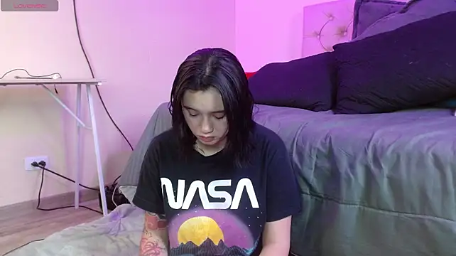 megan_lover live cam on StripChat