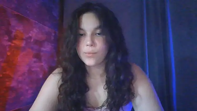 Veronika5404 live cam on StripChat