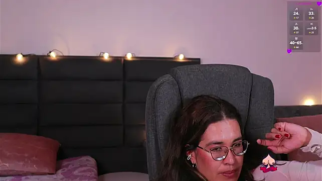 kathieandpovcock1 live webcam