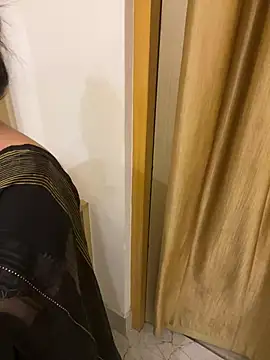 Anshika_Arya live webcam