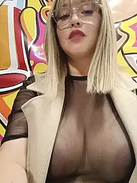 Katy__A live cam on StripChat