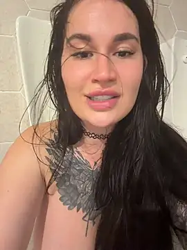 TattooGirlAlia live sex cam