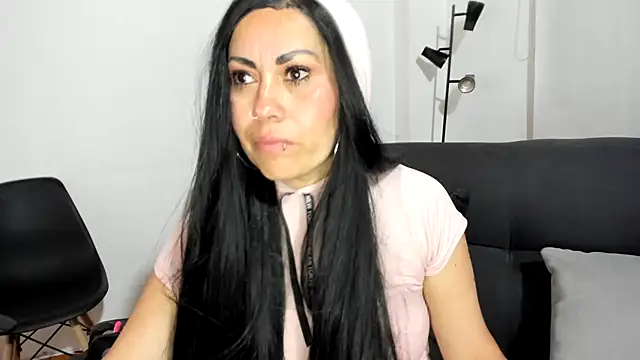 Tania_mature