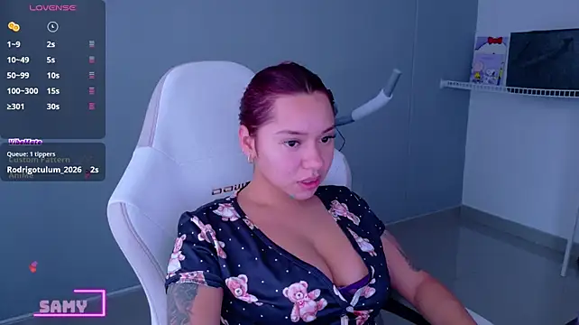 samantha_tattu webcam