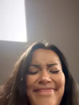 Risky_Workouts live cam on StripChat