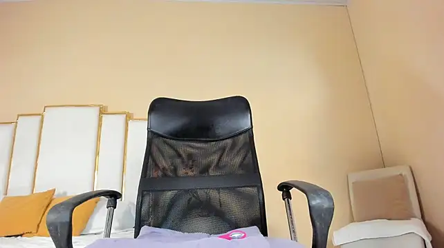 Rosalinda_77 webcam
