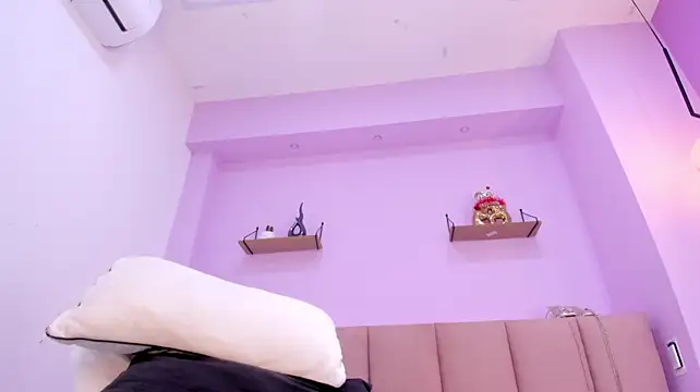sam_doll_ webcam
