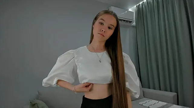 NerissaKhan webcam