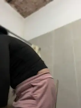 Lowiatall53 - Couple webcam sex chat