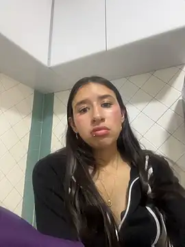 LilyRossi_ live cam on StripChat
