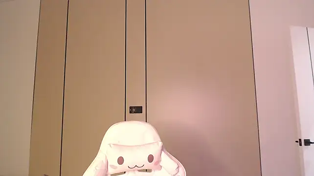 ka00ru_chan webcam