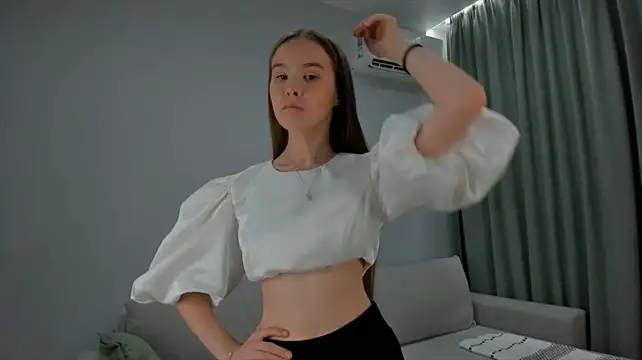 NerissaKhan webcam