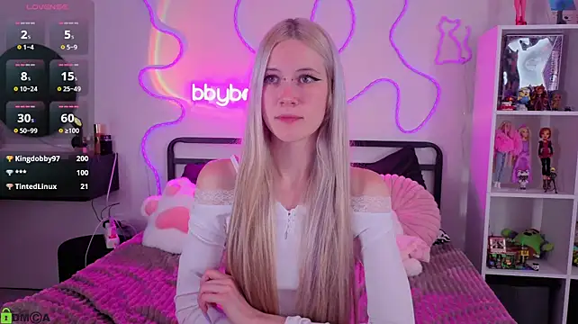 bbybee_lin live cam on StripChat
