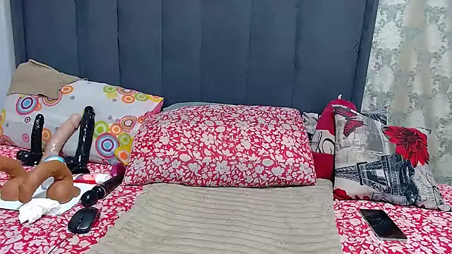 SwaziBeauty webcam