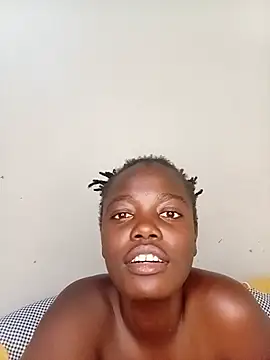 SerenaVance live cam on StripChat