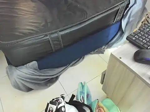 KarinaHilton_Rs webcam