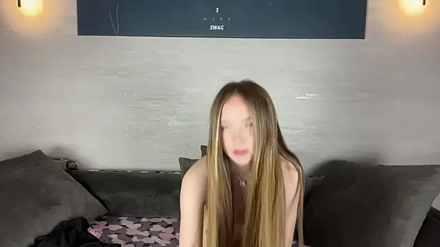 TondaNero live cam on StripChat