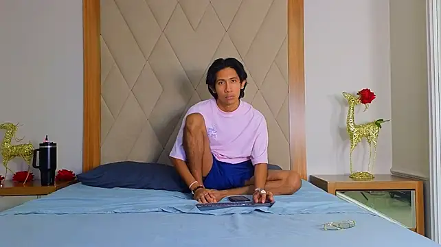 Draven_Bell webcam