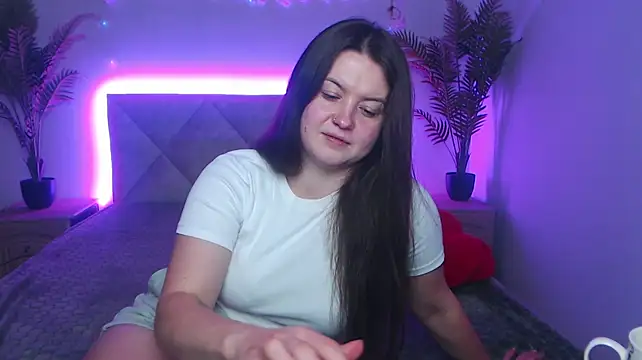 MavkaCute webcam