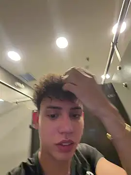 yoursexyjose webcam