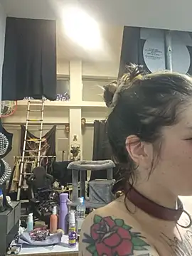 whatevaandissues (Ask my age) - BLOWJOB