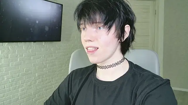 angelfear (Ask my age) - suck dildo