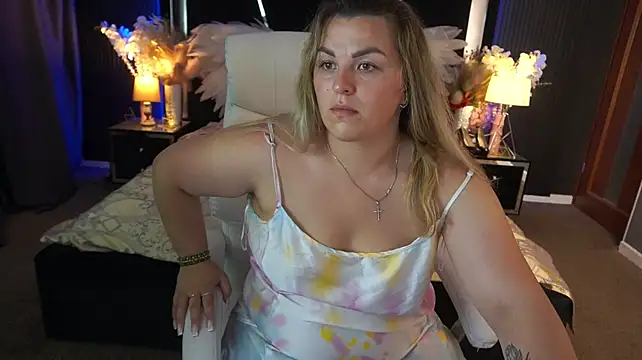 AlissyaGrayy webcam