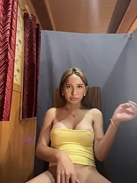 lovely_samina (T teen) - THIRSTY? drain my balls