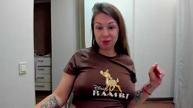 PregnantEva webcam