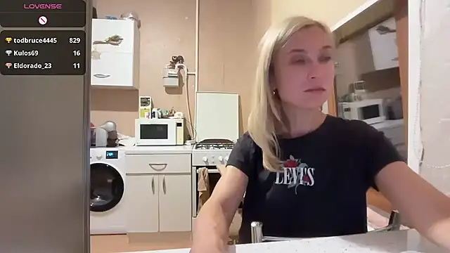 AngelJeni webcam