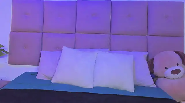 Piinksoul149 webcam