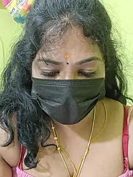 Tamil_Mithra live cam on StripChat