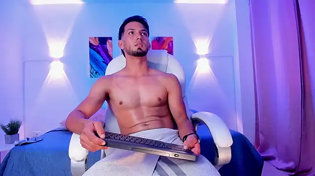 HarryFosster live cam on StripChat