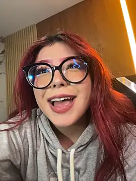Red_Bunny_v live cam on StripChat