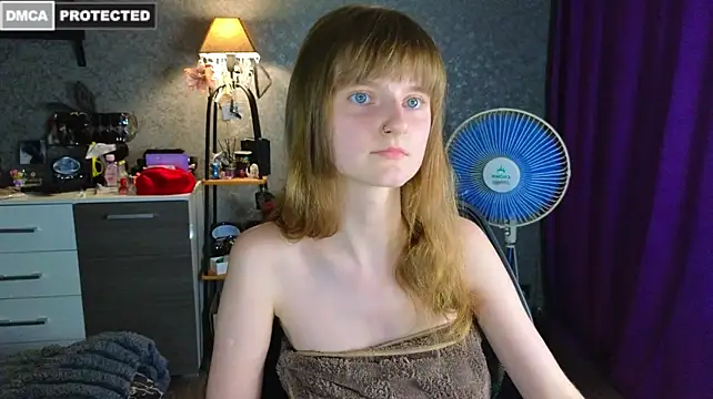 Miss_Alisa_ live cam on StripChat