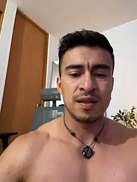 Chris_Clarck live cam on StripChat