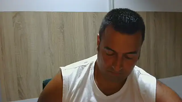 VanillaTime78-Jorge live cam on StripChat