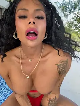 Irga - Trans webcam sex chat