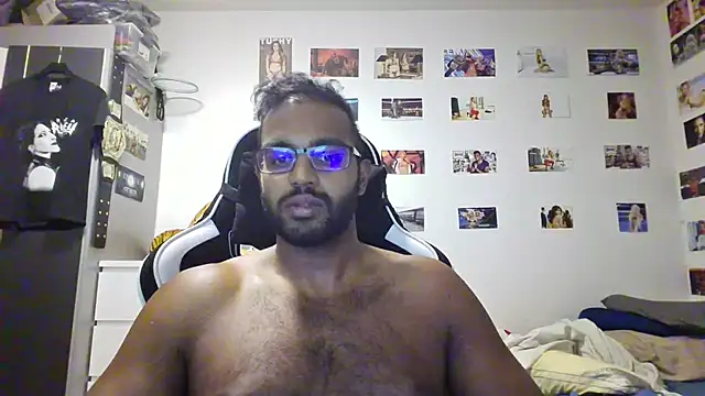 xXxChrisKissxXx live cam on StripChat