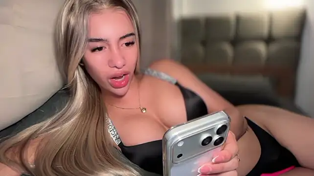 s1nfulbarb1e (T young) - TEXAS GIRLIES DO IT BETTER!
