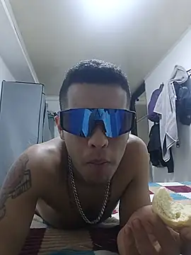 XXXPAISITAHOT777