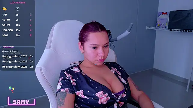 samantha_tattu webcam