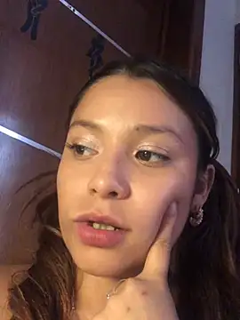 3littles (F young) - full masturbation show cum