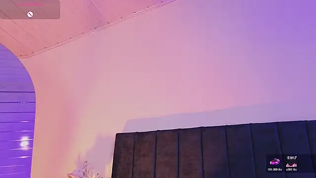 katiaa_n (F teen) - Show pussy close up