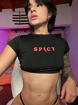 Ale_Lewis Live Webcam on Stripchat